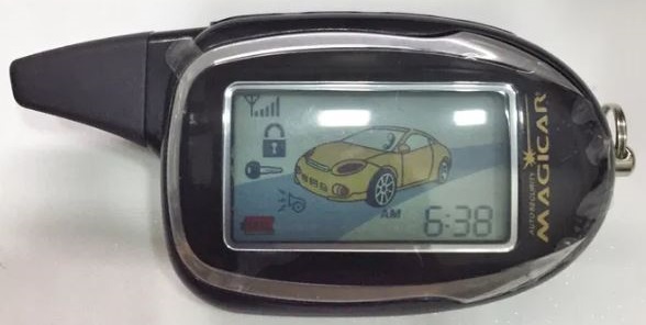 ریموت تصویری ماجیکار گلد 110 دارای صفحه نمایش LCD است که می‌توانید اطلاعاتی در مورد وضعیت خودرو، سیستم هشدار و ویژگی‌های مختلف را مشاهده نمایید.